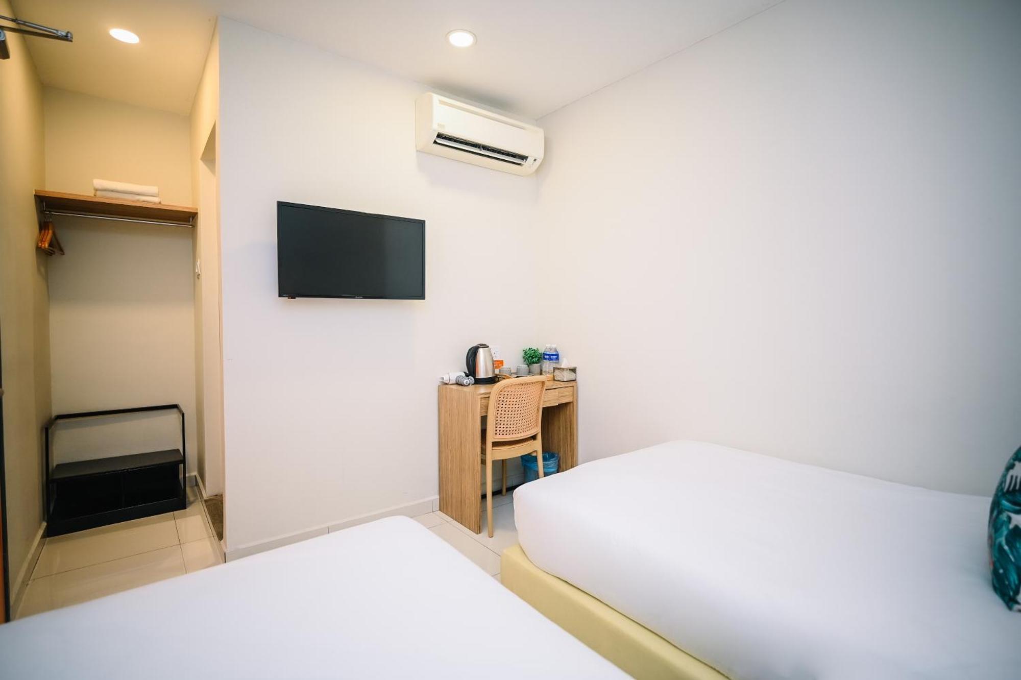 Swing & Pillows - Kelana Jaya Selangor เปอตาลิงจายา ภายนอก รูปภาพ